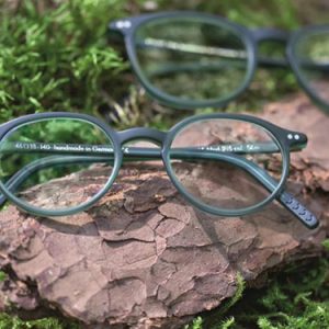 Groene brillen van Lunor: een fris kleuraccent voor het gezicht